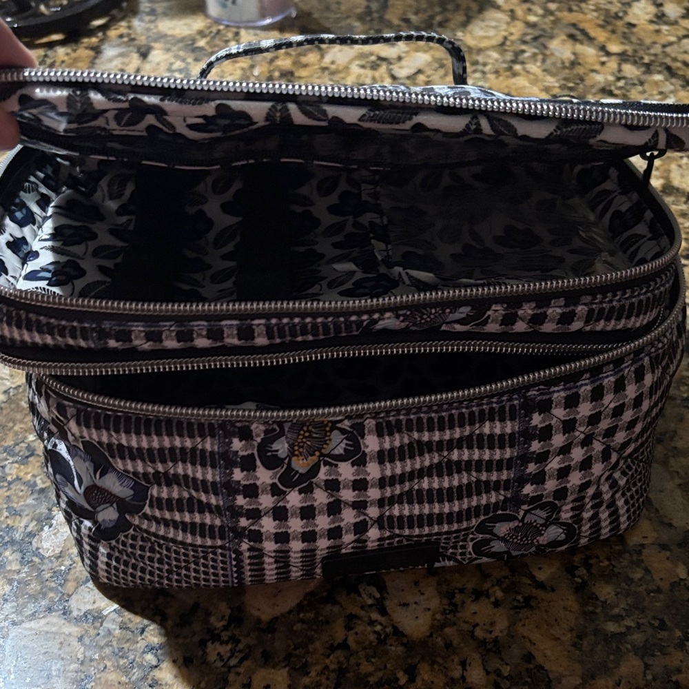 Vera Brush Up Cosmetic Bag in Bedford Plaid - Picture 8 of 8